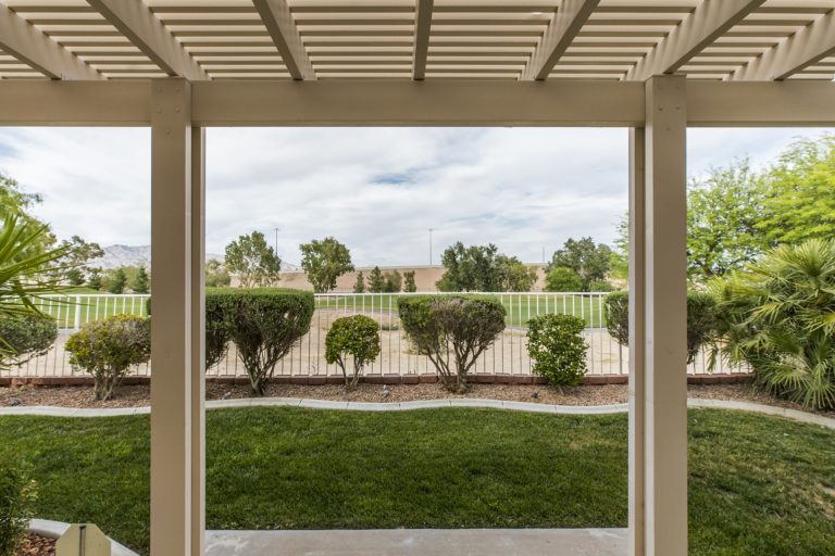 5128 Forest Oaks
